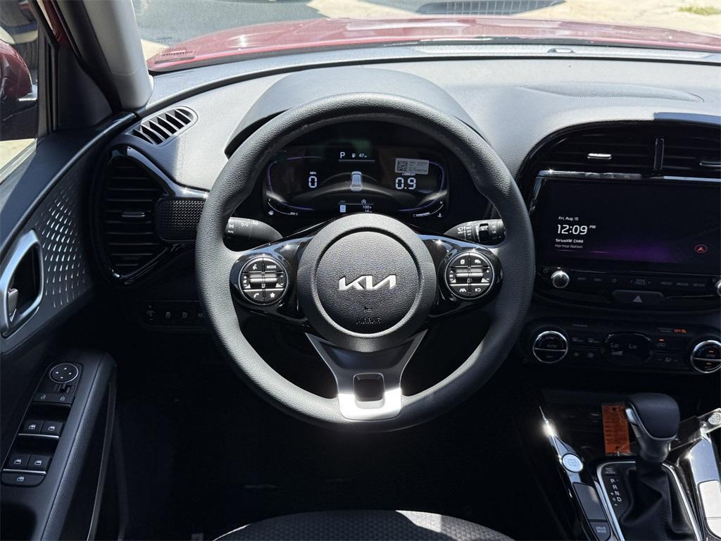 new 2025 Kia Soul car, priced at $21,682
