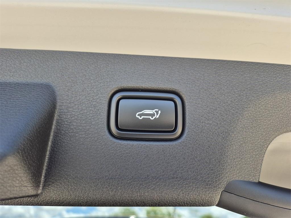 new 2025 Kia Sportage car, priced at $35,405