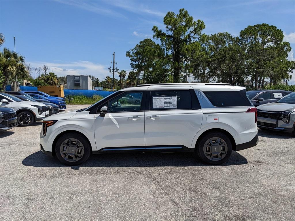new 2026 Kia Carnival Hybrid car, priced at $48,600