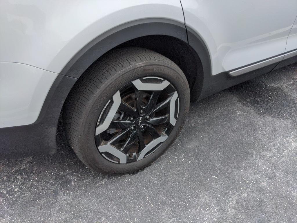 used 2024 Kia Telluride car, priced at $35,991