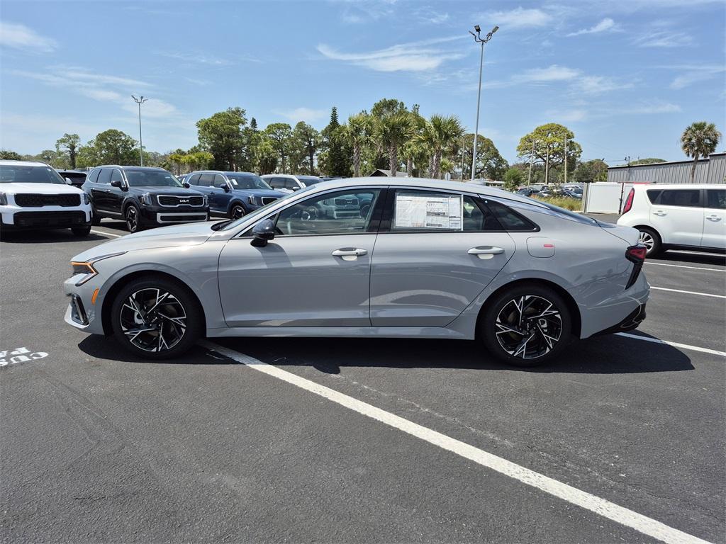 new 2025 Kia K5 car, priced at $28,279