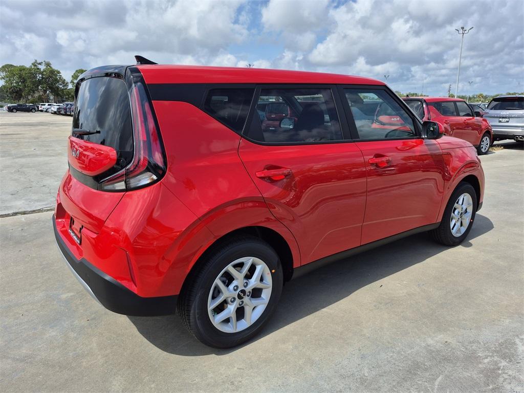 new 2025 Kia Soul car, priced at $22,260