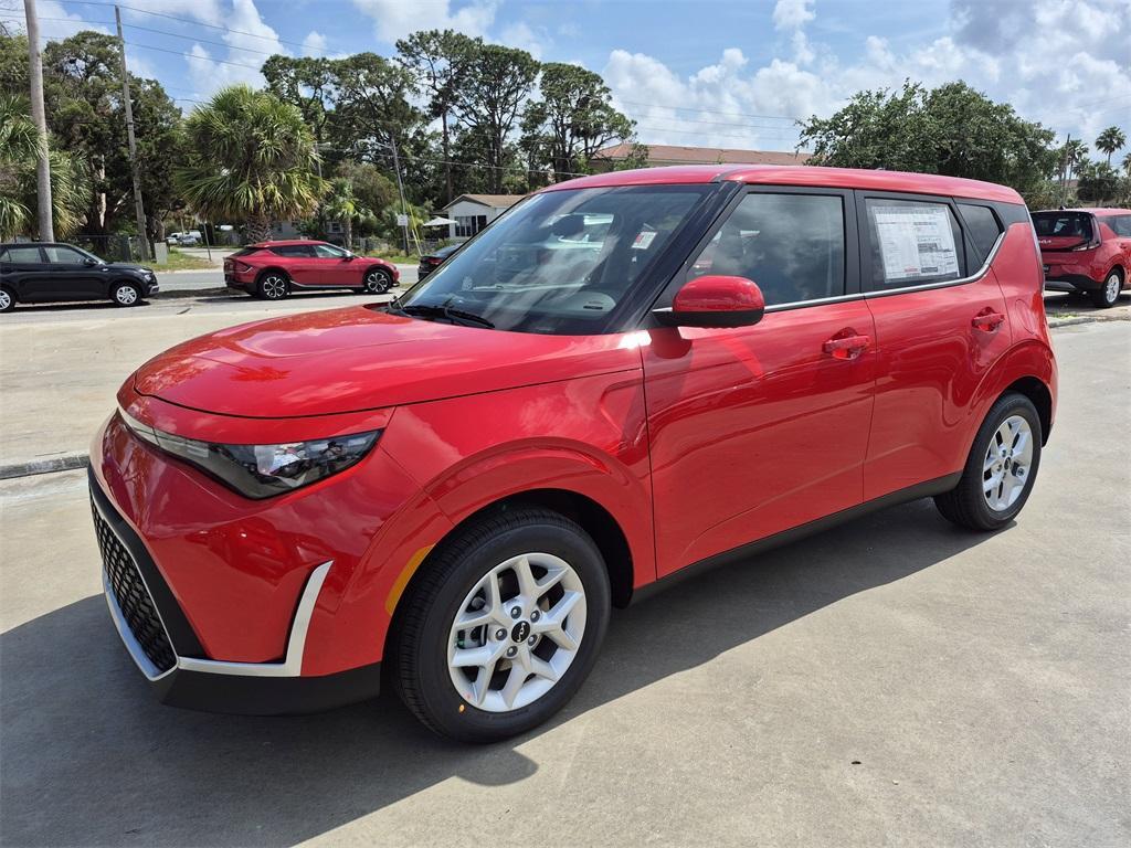 new 2025 Kia Soul car, priced at $22,260