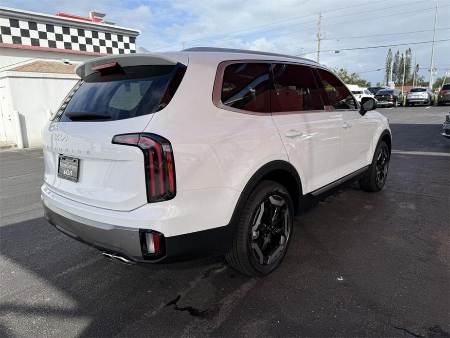 new 2025 Kia Telluride car, priced at $43,993