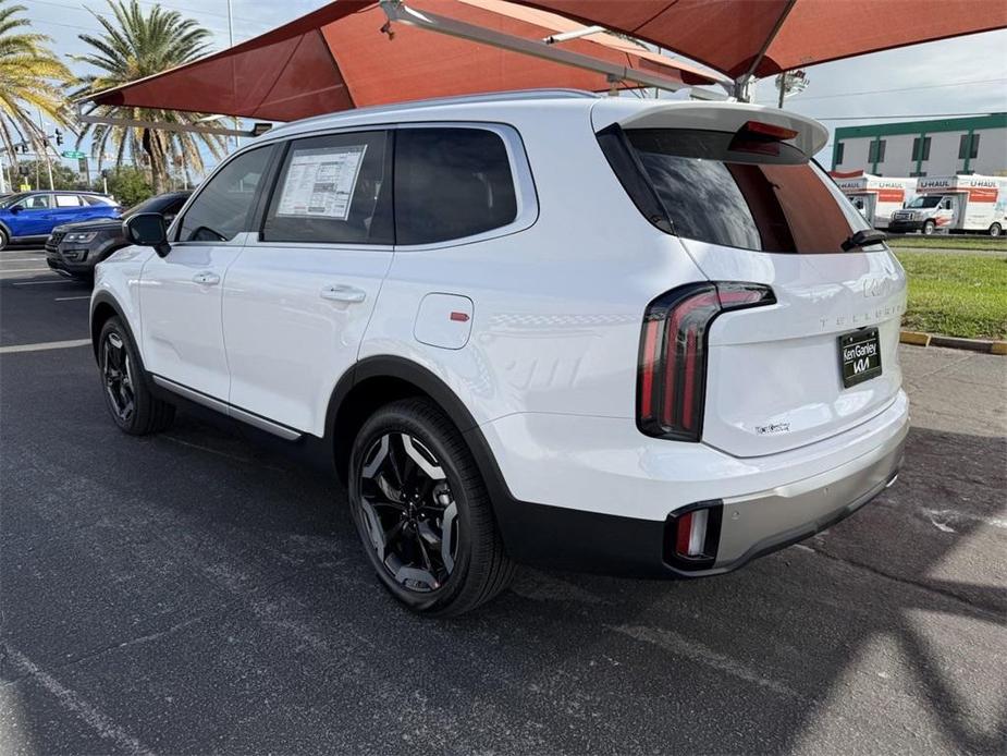 new 2025 Kia Telluride car, priced at $43,993