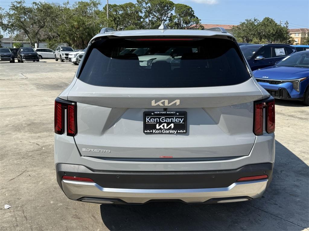 new 2025 Kia Sorento car, priced at $36,355