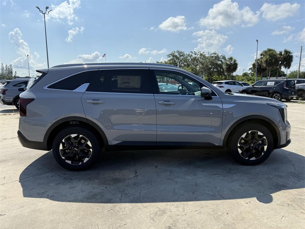 new 2025 Kia Sorento car, priced at $36,355