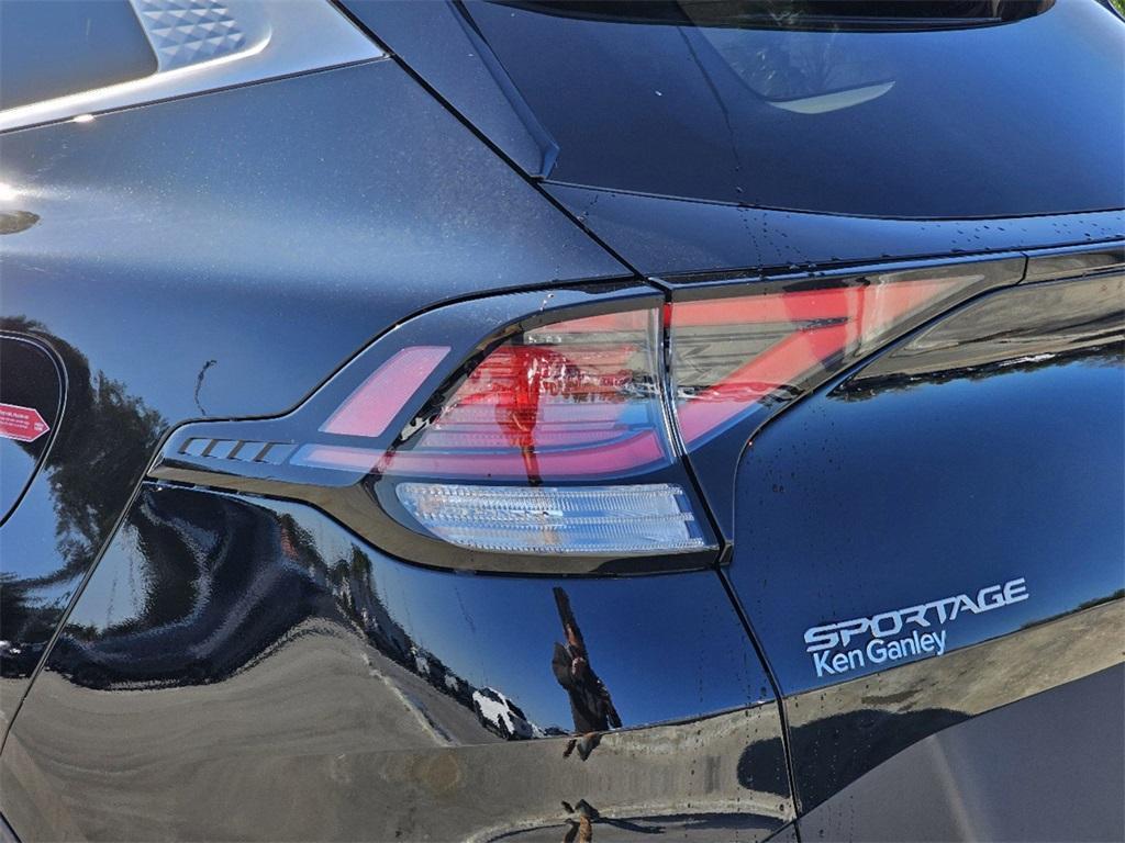 new 2025 Kia Sportage car, priced at $31,140