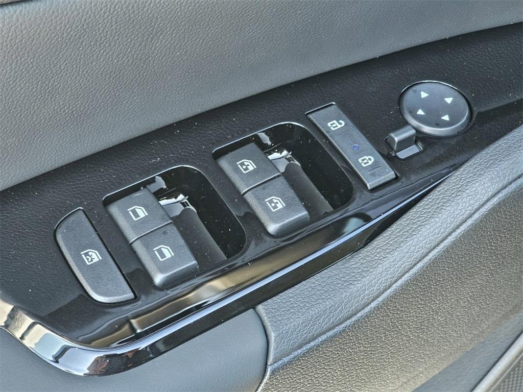 new 2025 Kia Sportage car, priced at $31,140