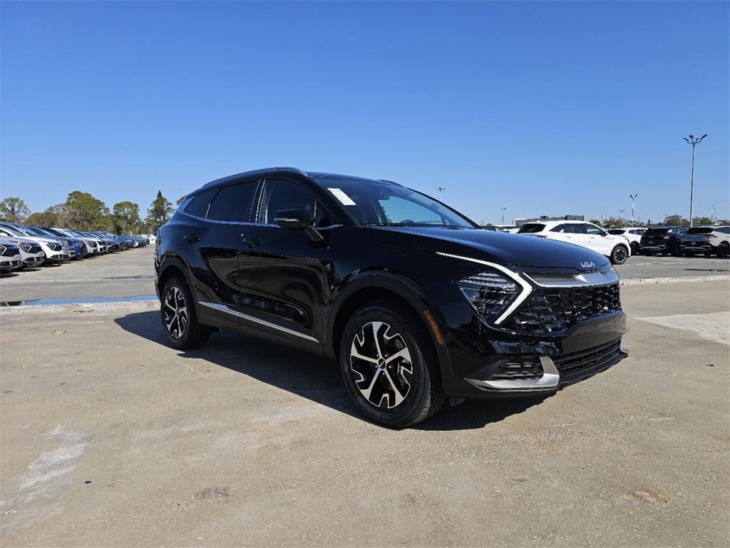 new 2025 Kia Sportage car, priced at $31,140