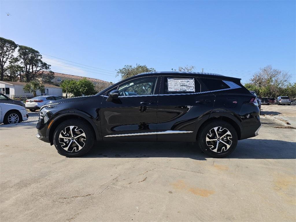 new 2025 Kia Sportage car, priced at $31,140