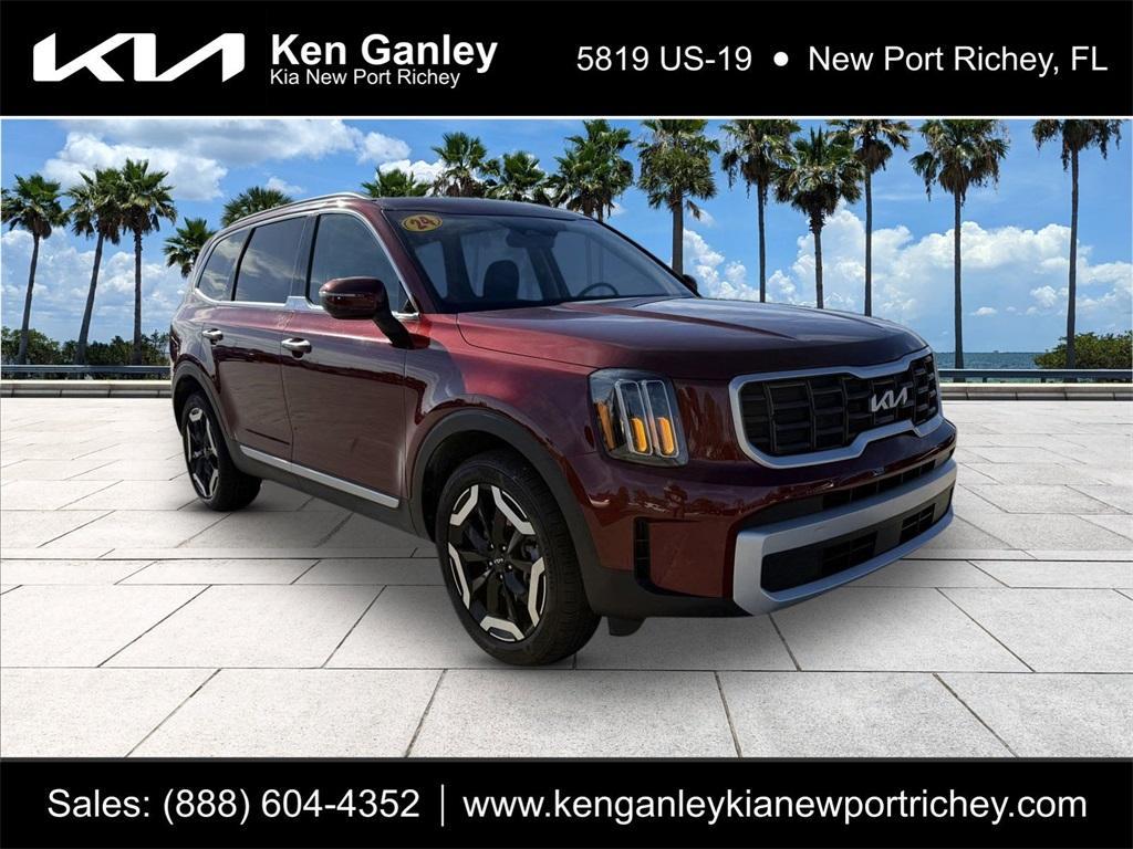 used 2024 Kia Telluride car, priced at $35,402