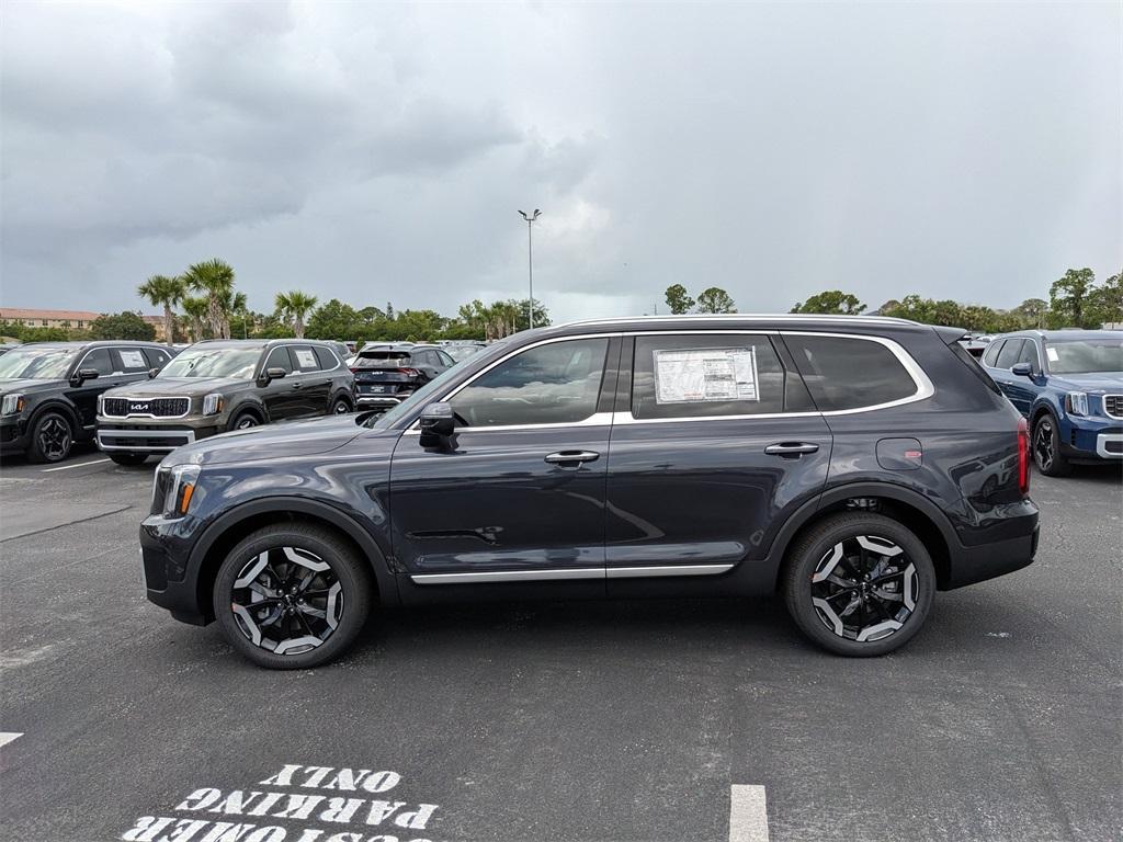 new 2025 Kia Telluride car, priced at $40,530