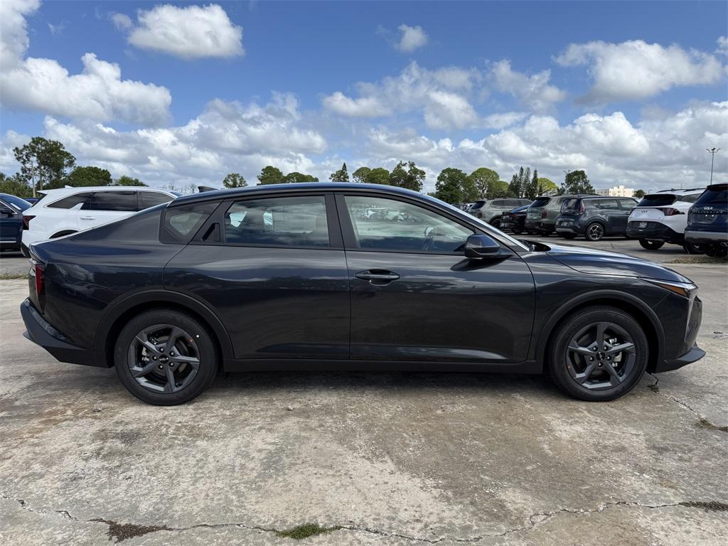 new 2025 Kia K4 car, priced at $20,437