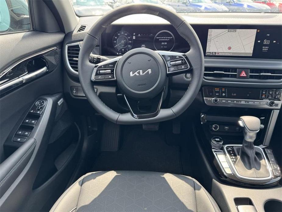 new 2025 Kia Seltos car, priced at $33,455