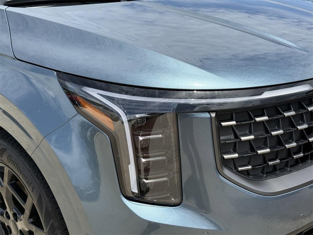 new 2026 Kia Carnival car, priced at $53,045