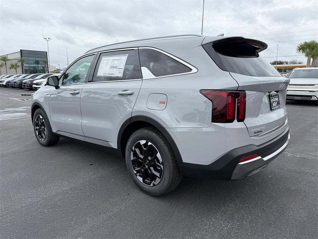 new 2025 Kia Sorento car, priced at $36,325