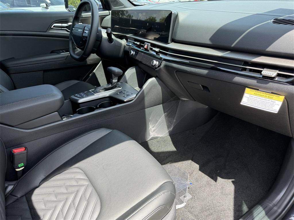 new 2026 Kia Sportage car, priced at $39,415