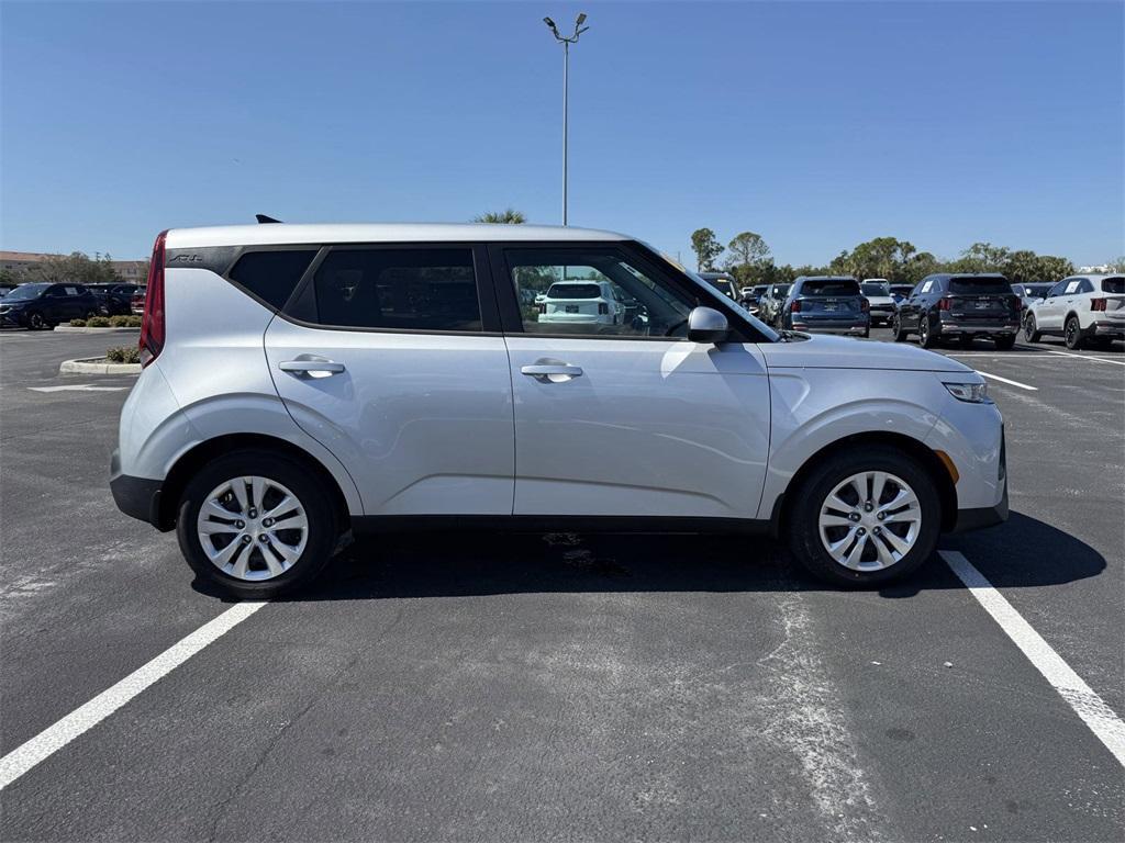 used 2021 Kia Soul car, priced at $14,992