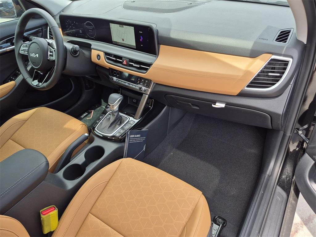 new 2025 Kia Seltos car, priced at $30,355