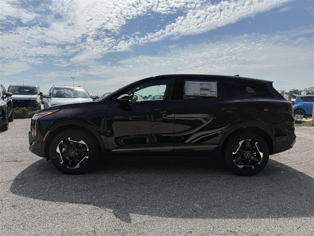 new 2026 Kia Sportage Hybrid car, priced at $33,165