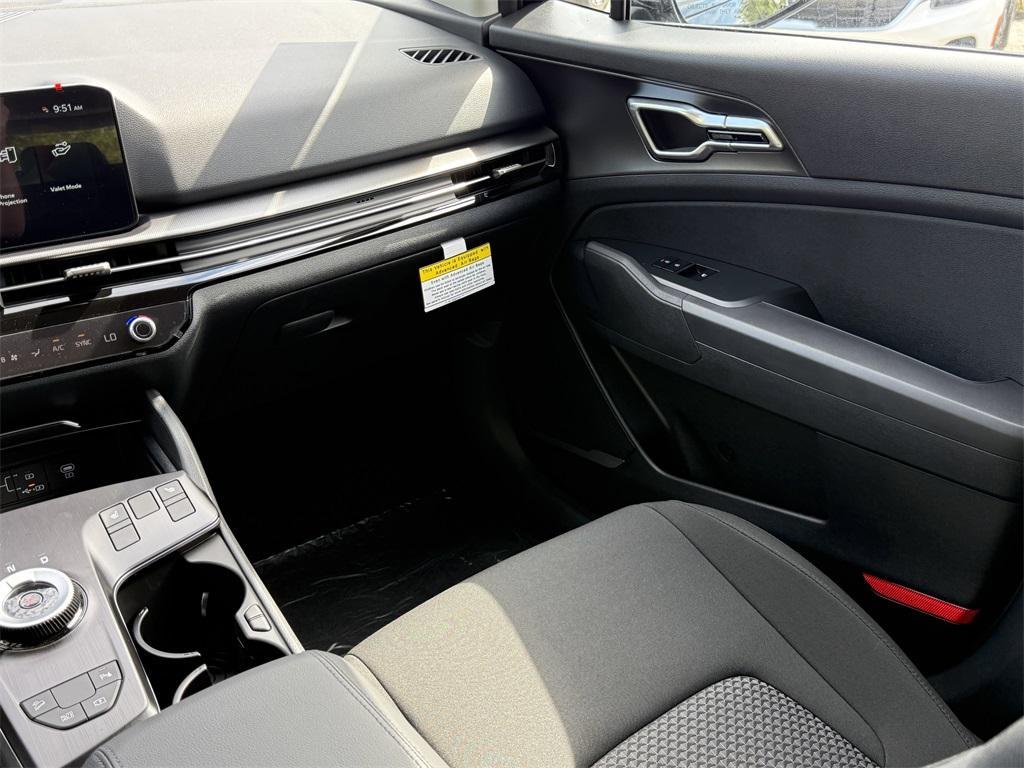 new 2026 Kia Sportage Hybrid car, priced at $33,165