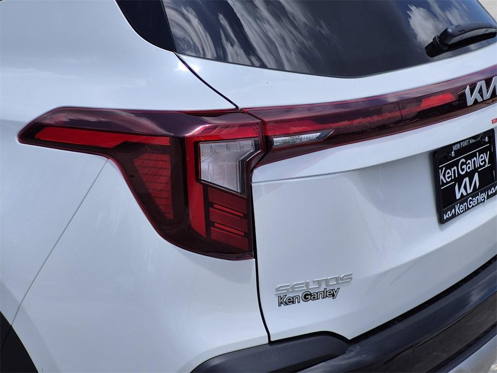 new 2025 Kia Seltos car, priced at $30,355