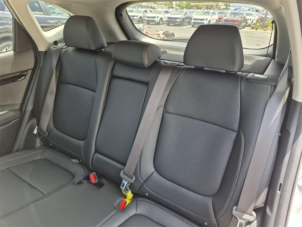 new 2025 Kia Seltos car, priced at $30,355