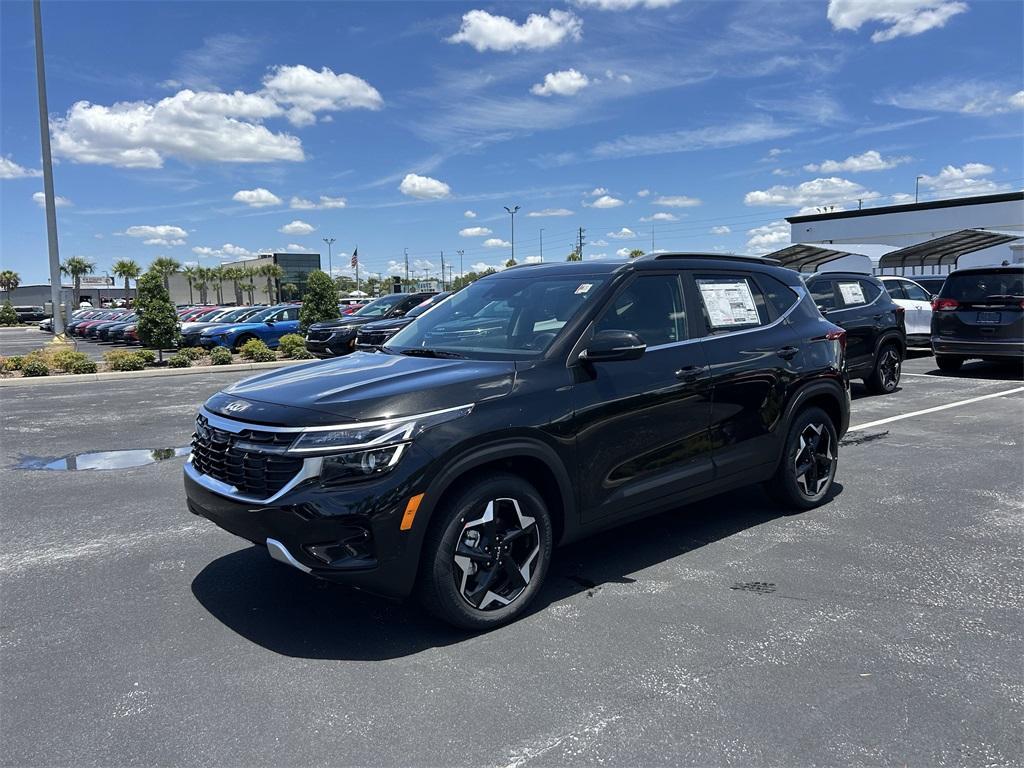 new 2025 Kia Seltos car, priced at $26,920