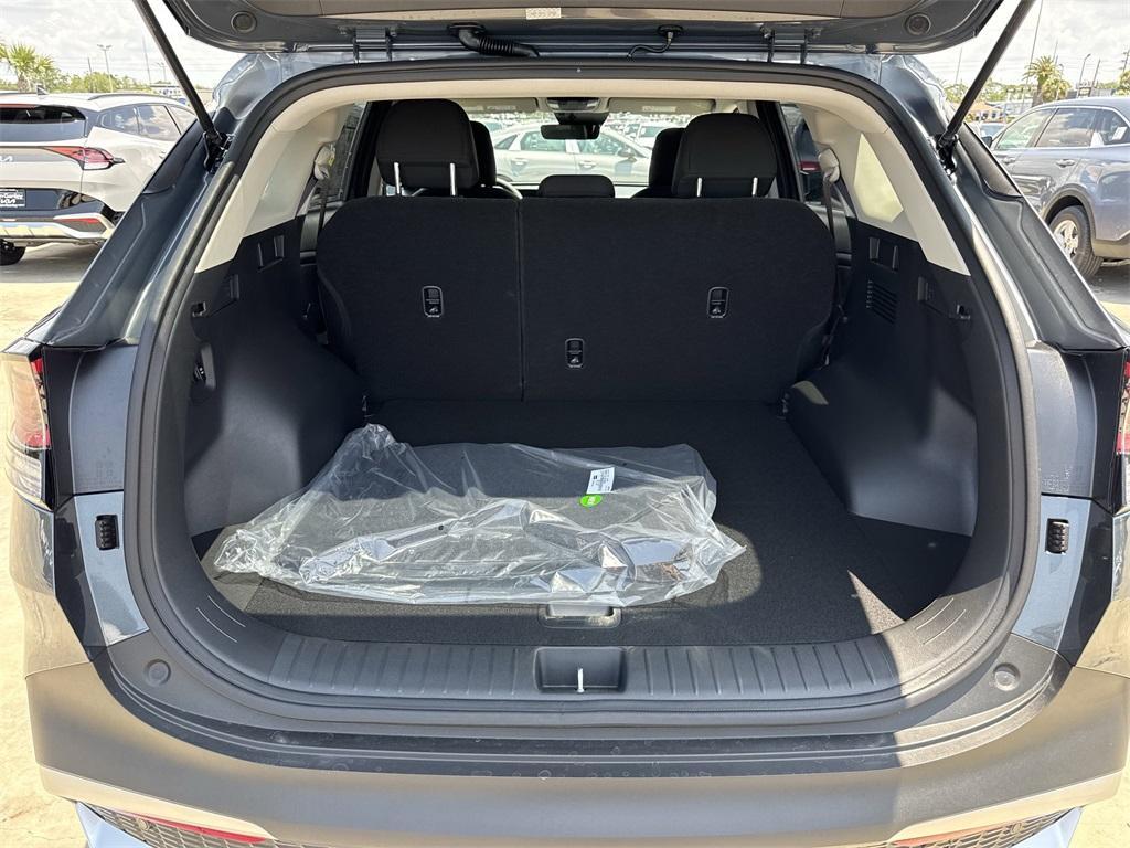 new 2025 Kia Sportage Hybrid car, priced at $30,005