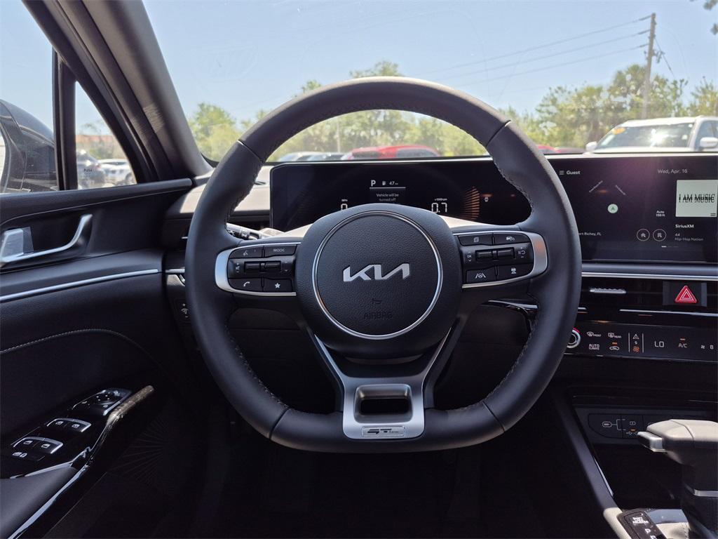 new 2025 Kia K5 car, priced at $28,995