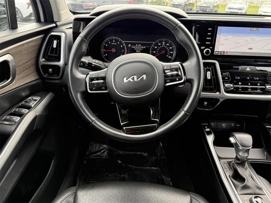 used 2023 Kia Sorento car, priced at $32,792