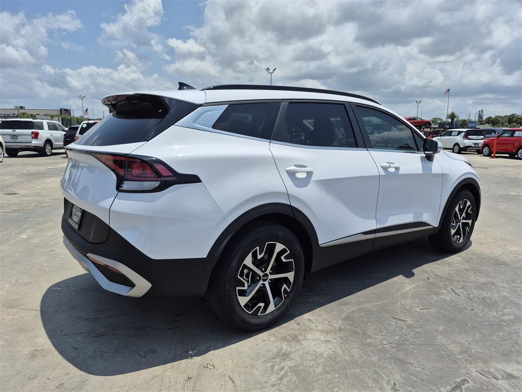 new 2025 Kia Sportage car, priced at $31,705