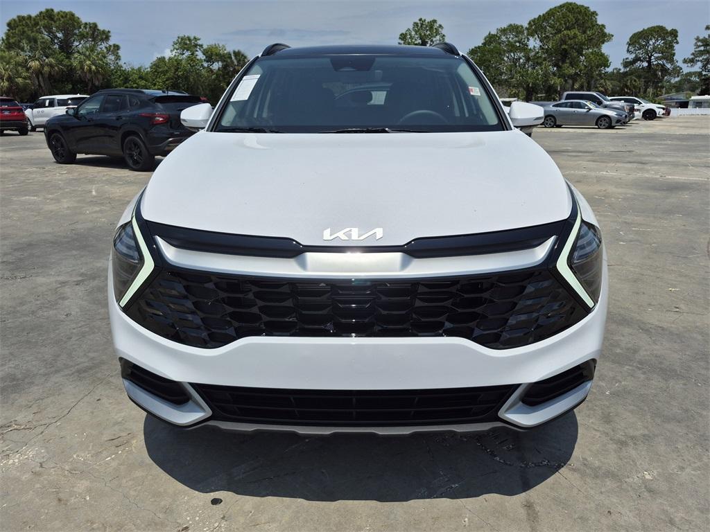new 2025 Kia Sportage car, priced at $31,705