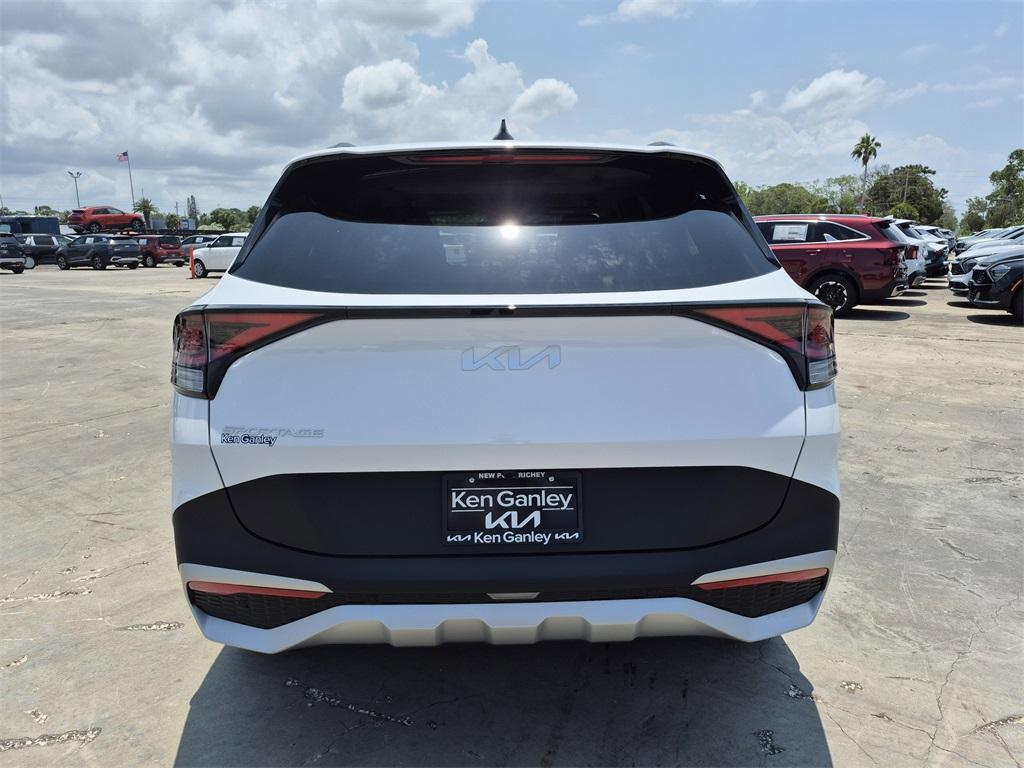 new 2025 Kia Sportage car, priced at $31,705