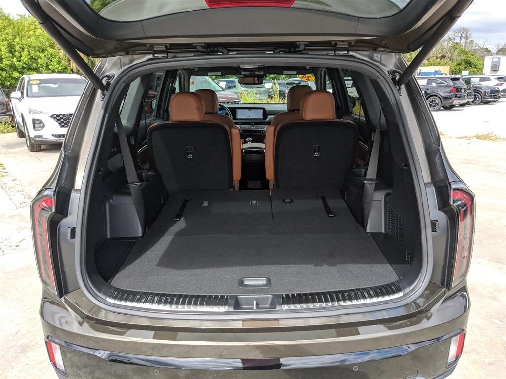 used 2024 Kia Telluride car, priced at $40,371