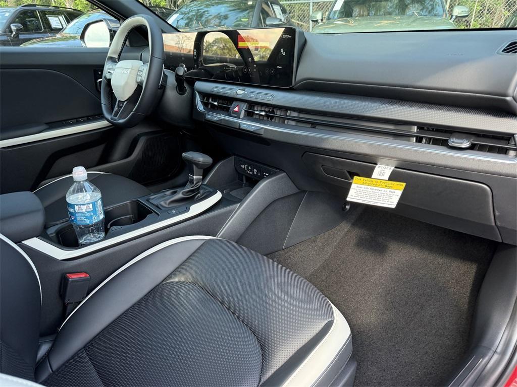 new 2025 Kia K4 car, priced at $27,147