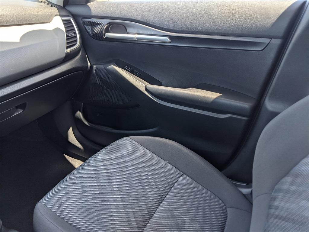 used 2024 Kia Seltos car, priced at $22,402