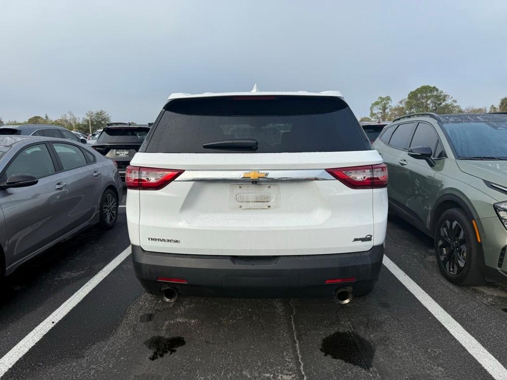 used 2020 Chevrolet Traverse car, priced at $15,892