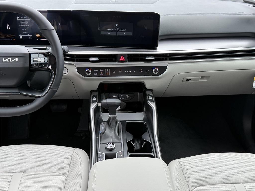 new 2026 Kia Sorento car, priced at $38,529