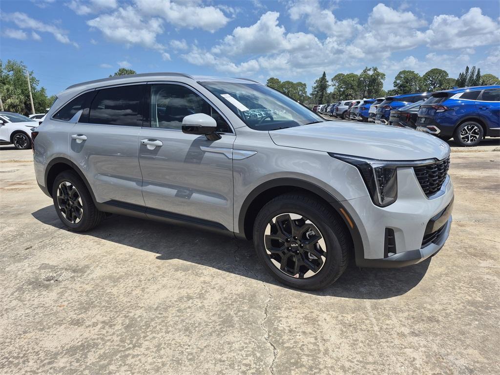 new 2025 Kia Sorento car, priced at $35,525