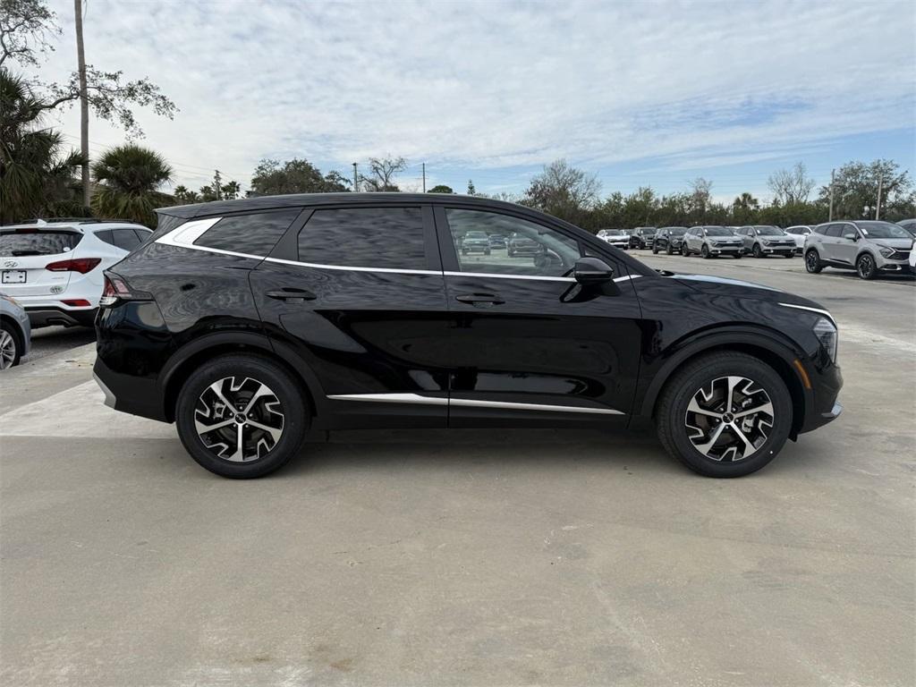 new 2025 Kia Sportage car, priced at $30,840