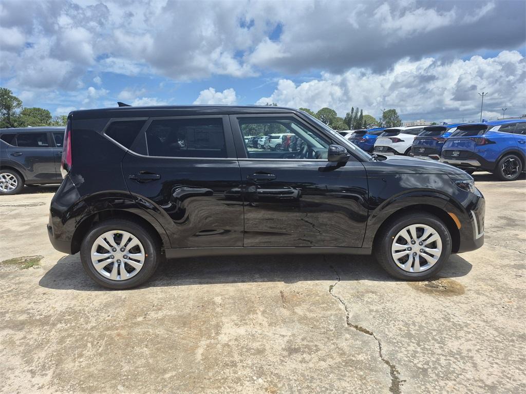 new 2025 Kia Soul car, priced at $22,105