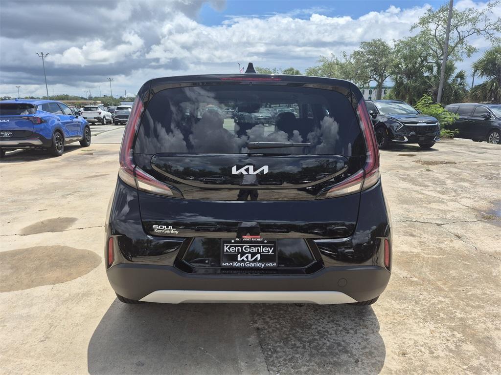 new 2025 Kia Soul car, priced at $22,105