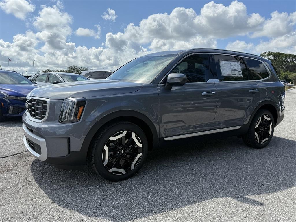 new 2025 Kia Telluride car, priced at $42,530