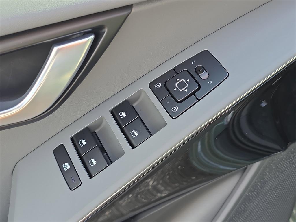 new 2025 Kia Niro car, priced at $26,488