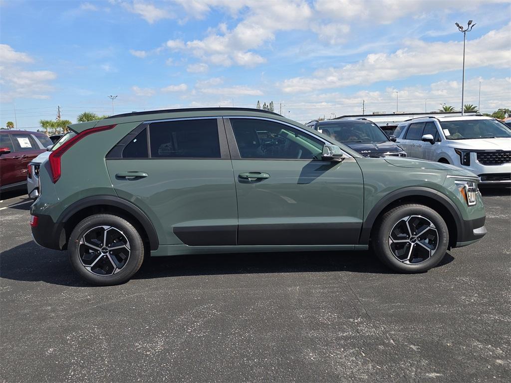 new 2025 Kia Niro car, priced at $26,488