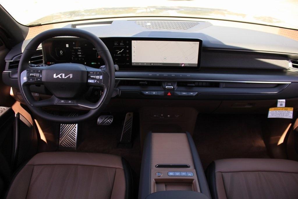 new 2024 Kia EV9 car, priced at $66,443