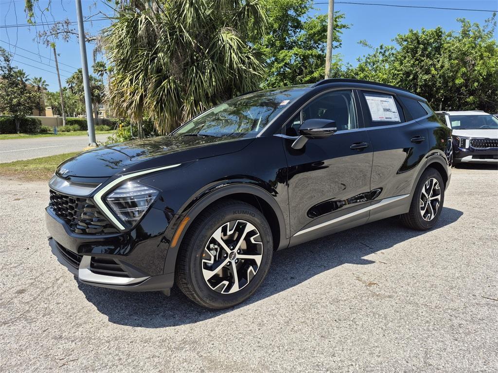 new 2025 Kia Sportage car, priced at $31,060