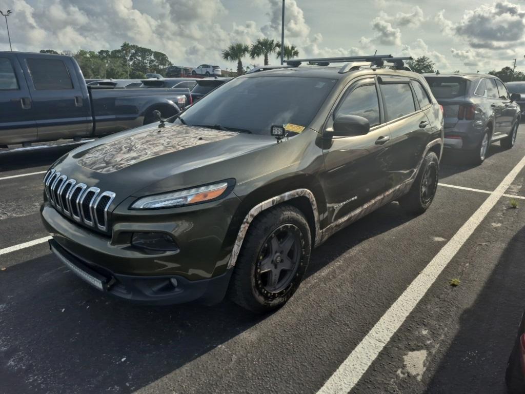 used 2016 Jeep Cherokee car, priced at $10,991
